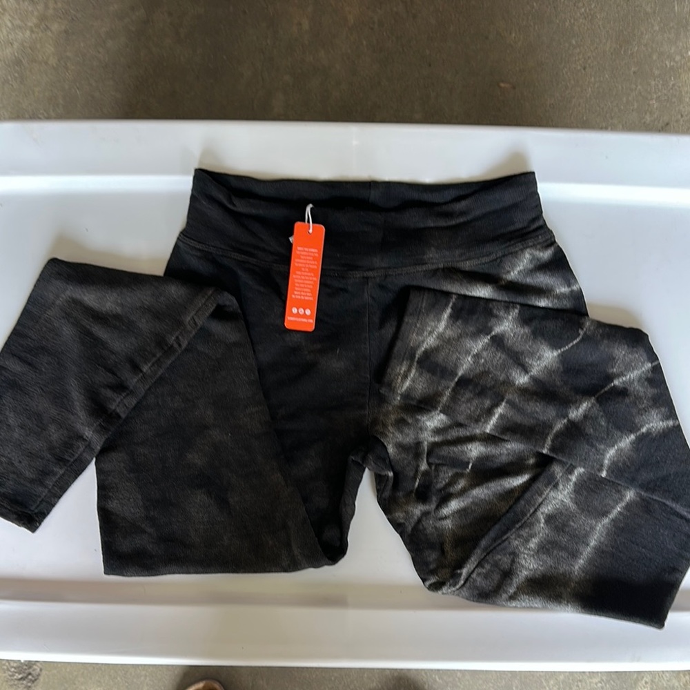 Sundry Charcoal Spiral Leggings - Picture 5 of 5